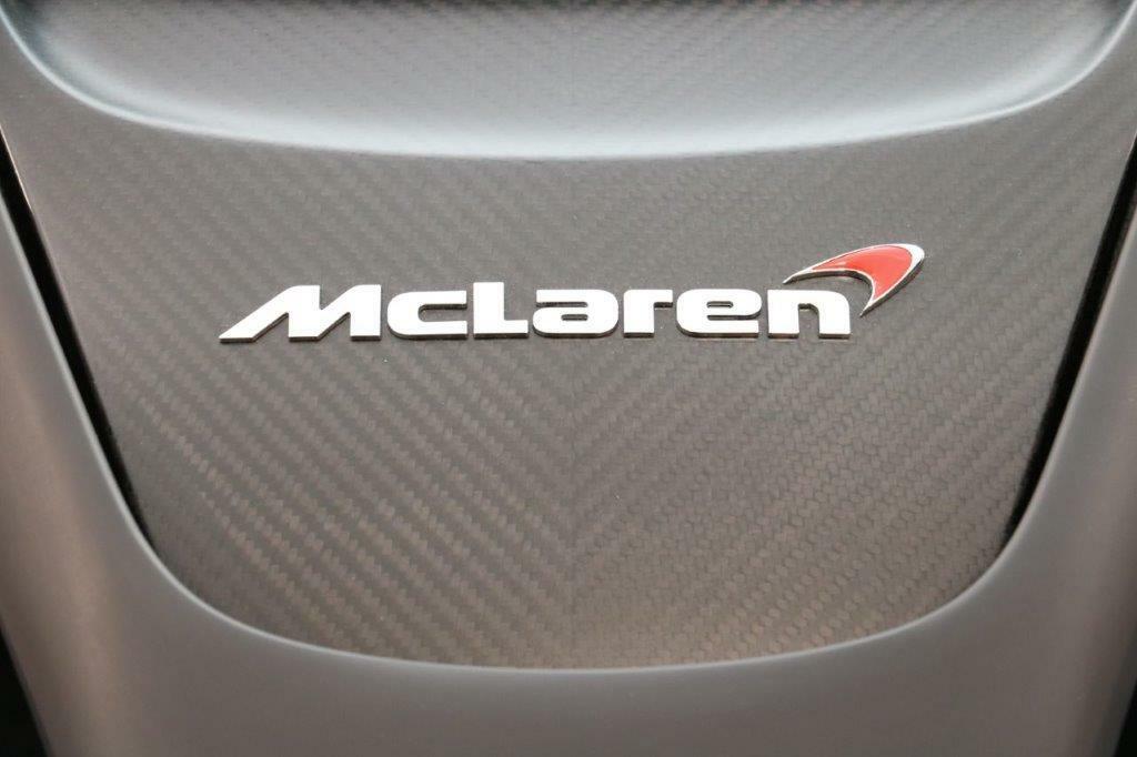 2020-model-mclaren-p1-coupe